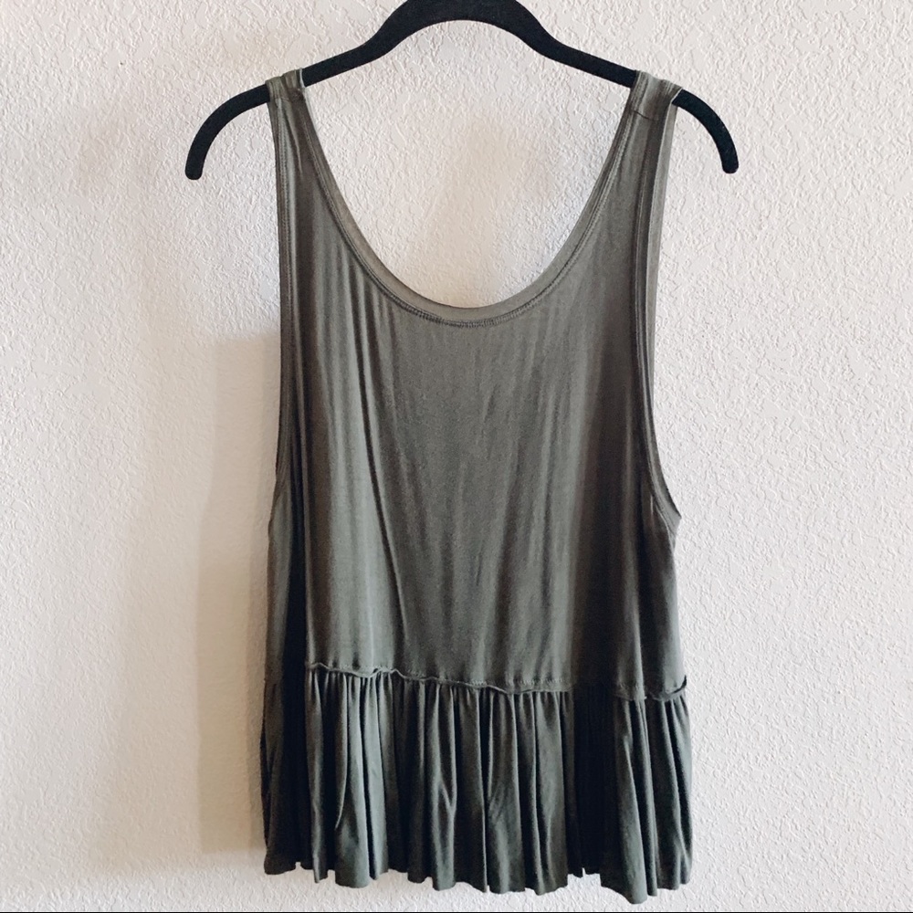 Casual olive tank